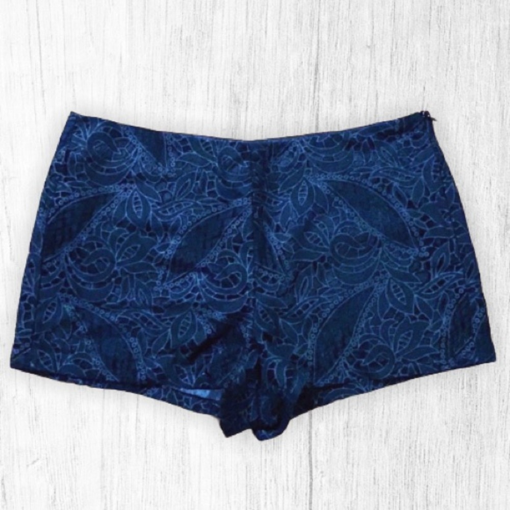 Forever 21 Black Lace Shorts